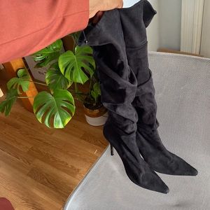 Black faux suede stiletto knee high winter boots size 8.5 womens